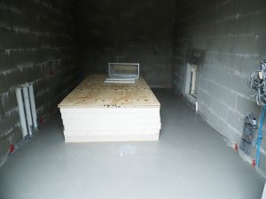 The roof goes in at the swimming pool