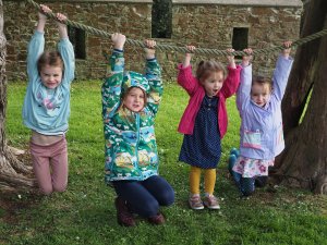 Bee, Isla, Zara and Lamorna on the rope